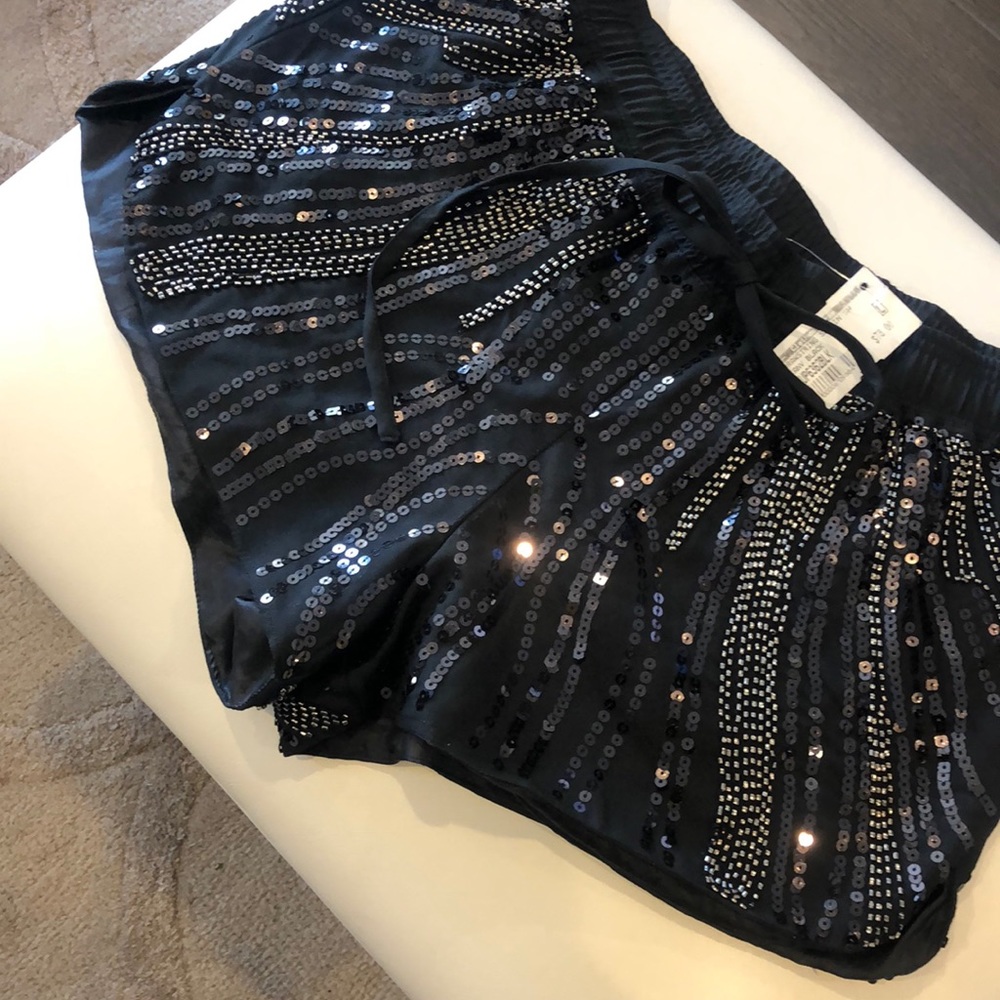 Gorgeous Sequin Pattern Drawstring Shorts-sz L